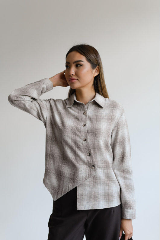 Рубашка геометричной формы